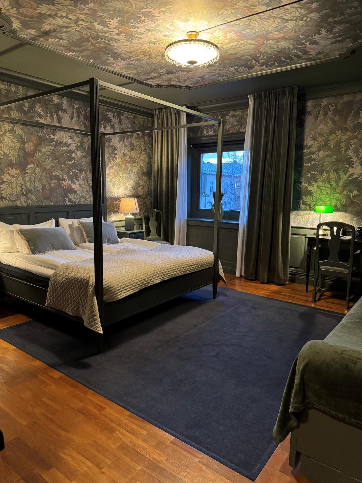 Hotel Jaemteborg 3*